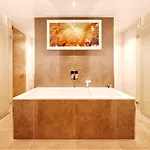 Kaisergarten 호텔 4*