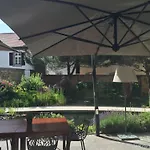 Kaisergarten 호텔 4*