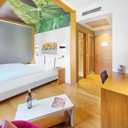 Hotel Kaisergarten 4*