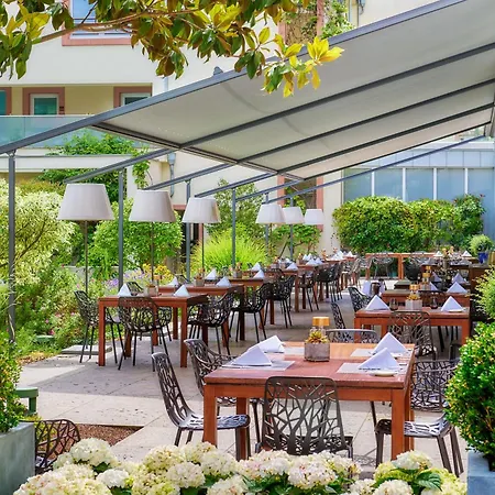 Hotel Kaisergarten 4*