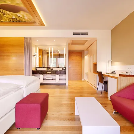 Otel Kaisergarten 4*