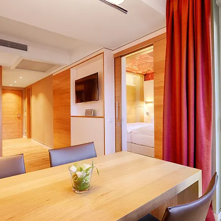 Hotel Kaisergarten 4*