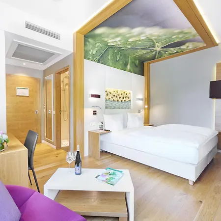 Kaisergarten Otel 4*