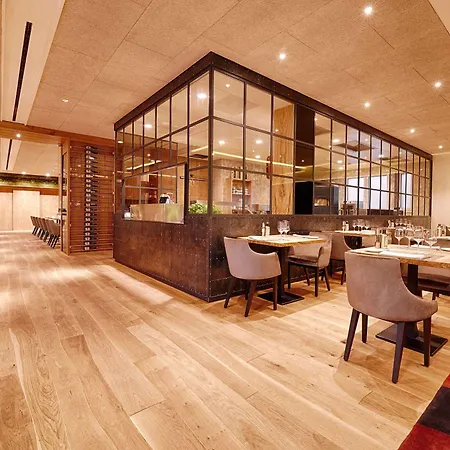 Kaisergarten Hotel 4*