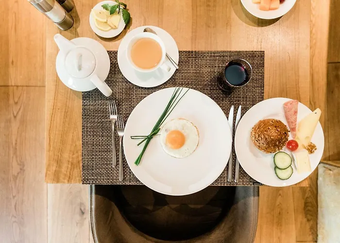 Hotel Kaisergarten 4*