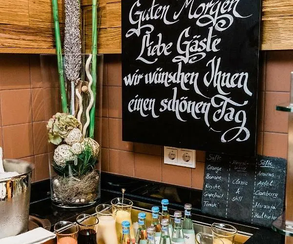 Kaisergarten Hotel 4*